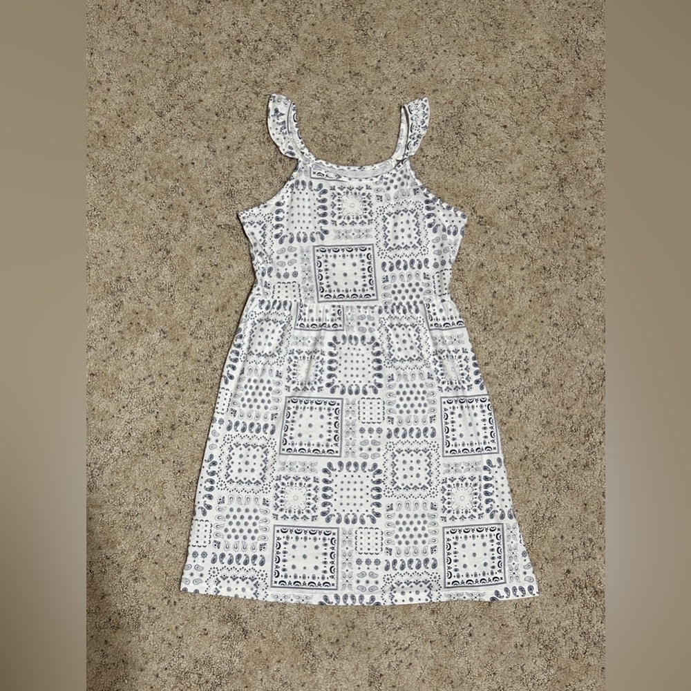 Girl’s Old Navy paisley, cotton dress with ruffle straps.  Size L (10-12).